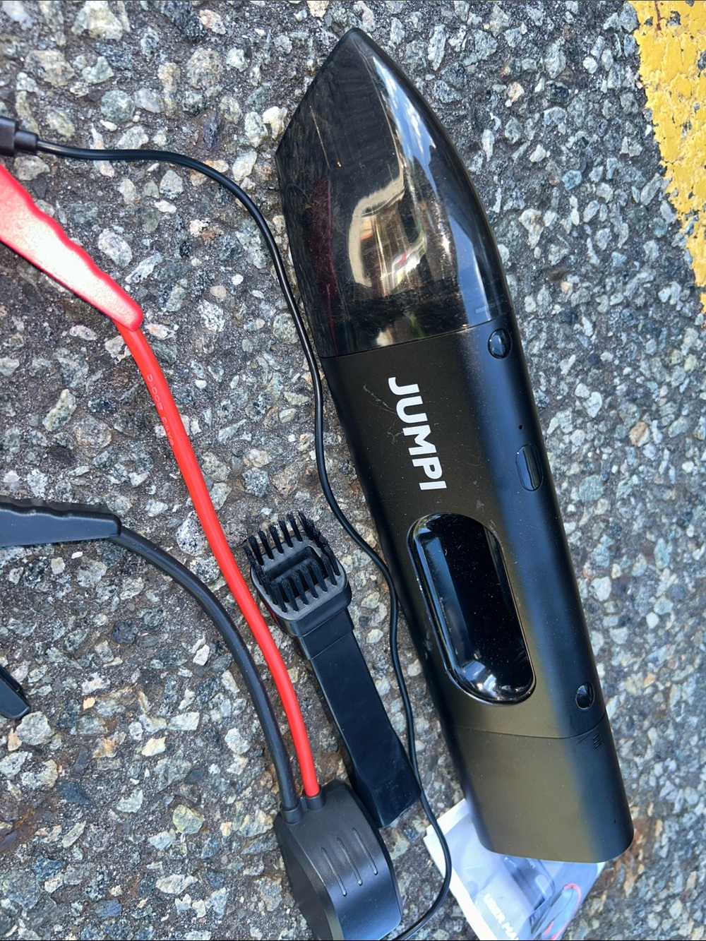 Jumpi Portable Jump Starter with Clamps and Vacuum
